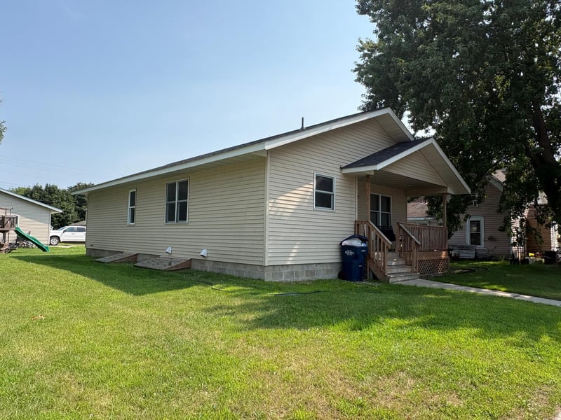 410 13th St N, Benson, MN 56215