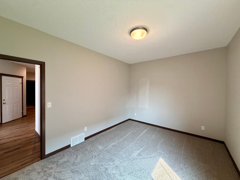 1506 6 Ave NE, Dilworth, MN 56529