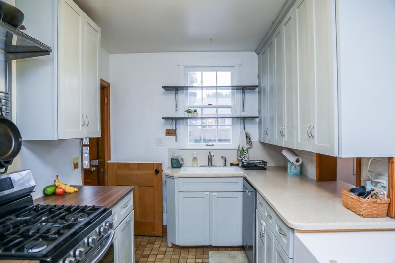3658 Orchard Ave N, Robbinsdale, MN 55422