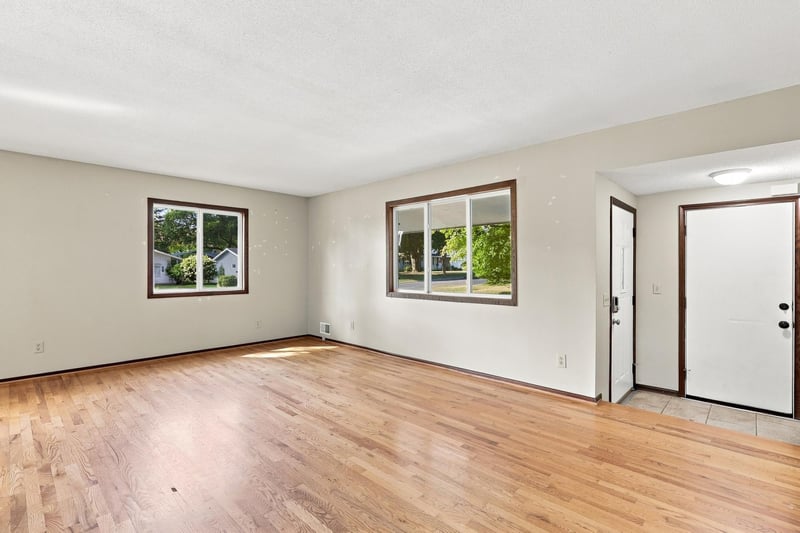 4076 Ensign Ave N, New Hope, MN 55427
