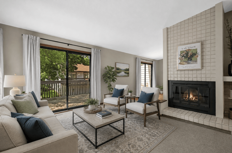 132 W Eagle Lake Dr, Maple Grove, MN 55369
