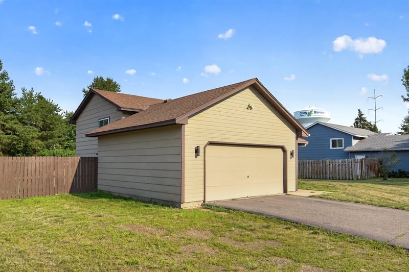 13241 Grouse St NW, Coon Rapids, MN 55448