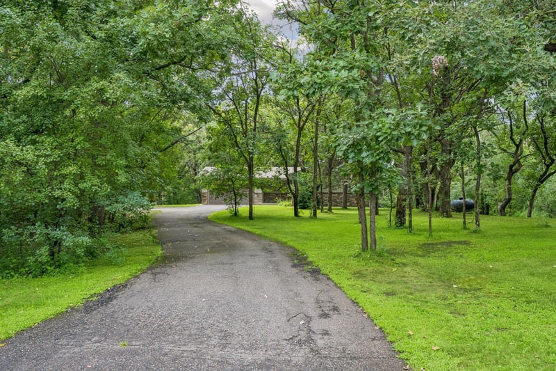 16300 Kangaroo St NW, Ramsey, MN 55303