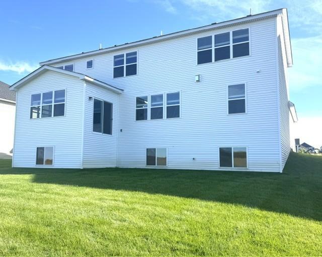 19974 Gadston Ln, Lakeville, MN 55044