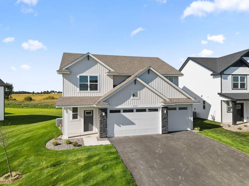9797 26th St NE, Saint Michael, MN 55376