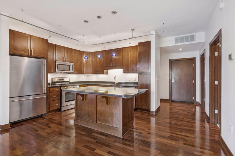 317 Groveland Ave #116, Minneapolis, MN 55403