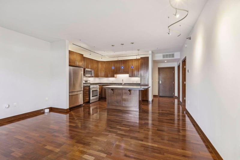 317 Groveland Ave #116, Minneapolis, MN 55403