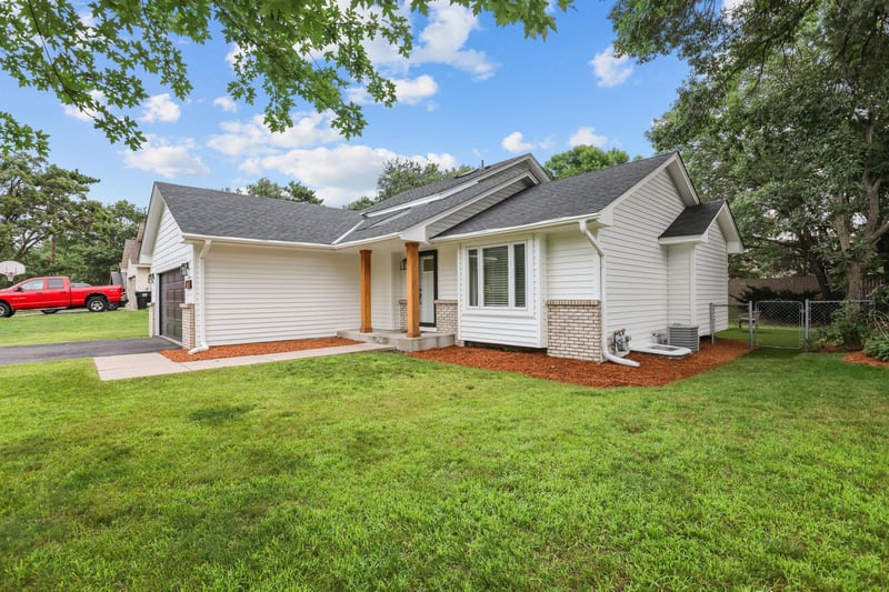 12389 Larch St NW, Coon Rapids, MN 55448