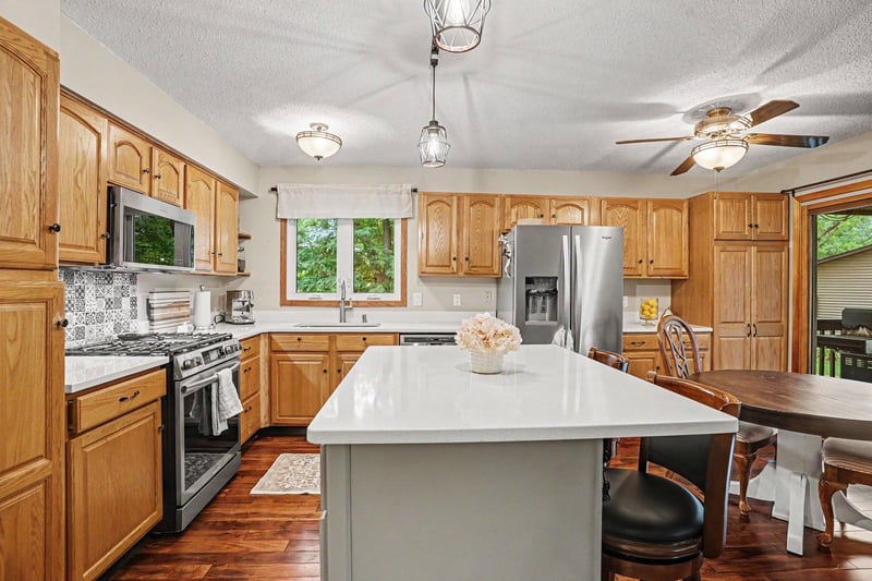 8334 77th Street Ct S, Cottage Grove, MN 55016