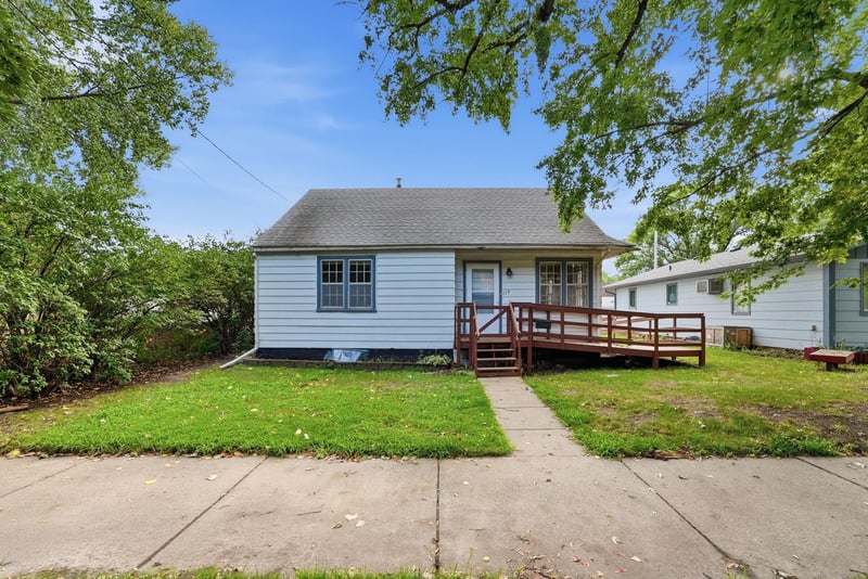 119 2nd Ave NE, Saint Cloud, MN 56304