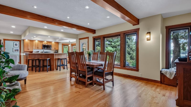 4669 North Shore Dr, Eau Claire, WI 54703