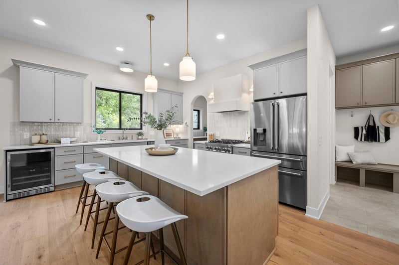 5801 Fairfax Ave, Edina, MN 55424