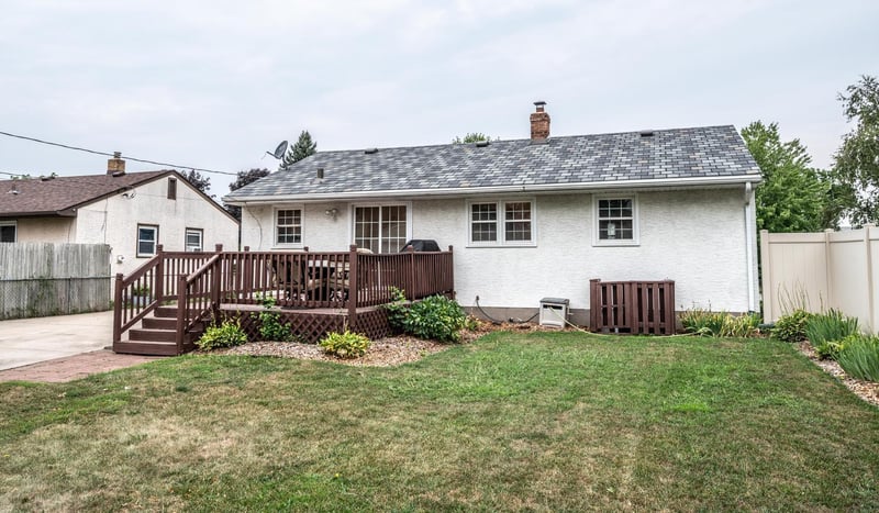 214 Poplar St E, South Saint Paul, MN 55075