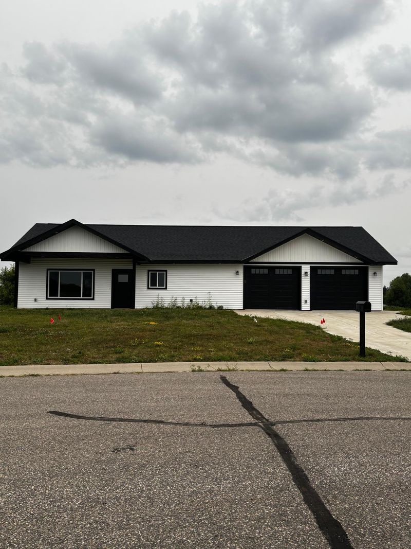 338 Greenview Ln, Miltona, MN 56354