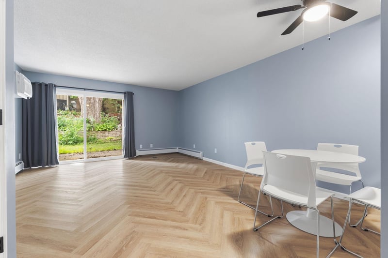 12844 Nicollet Ave #102, Burnsville, MN 55337