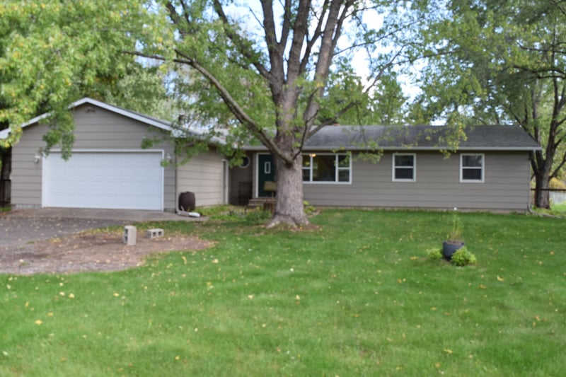 18555 147th St NW, Elk River, MN 55330