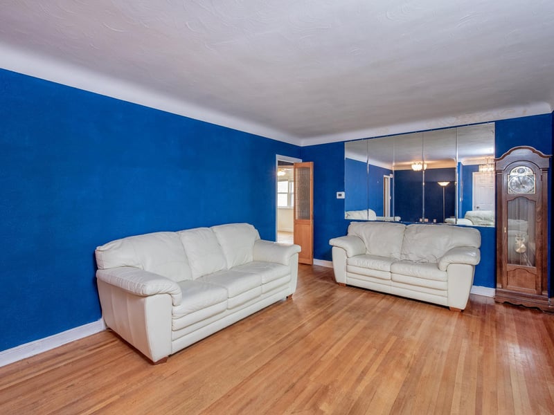 1359 Sumner St, Saint Paul, MN 55116
