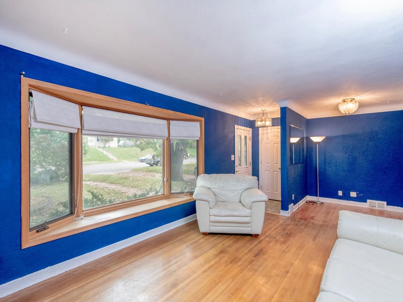 1359 Sumner St, Saint Paul, MN 55116