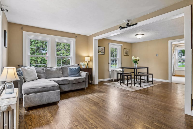 7706 Erie Ave, Chanhassen, MN 55317