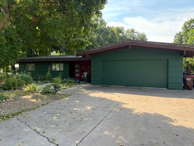 211 Dion Ave, Mora, MN 55051