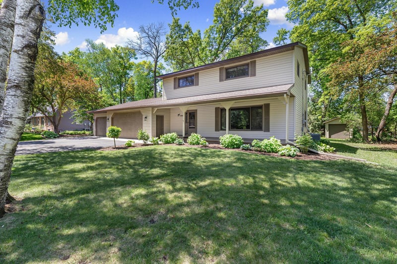 1680 Woodlawn Ave, Owatonna, MN 55060