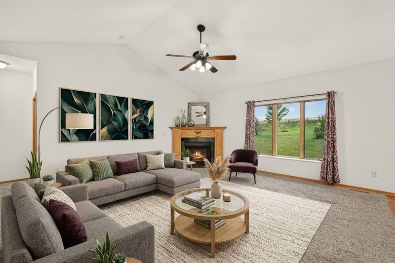 1908 Country View Dr, Saint Charles, MN 55972