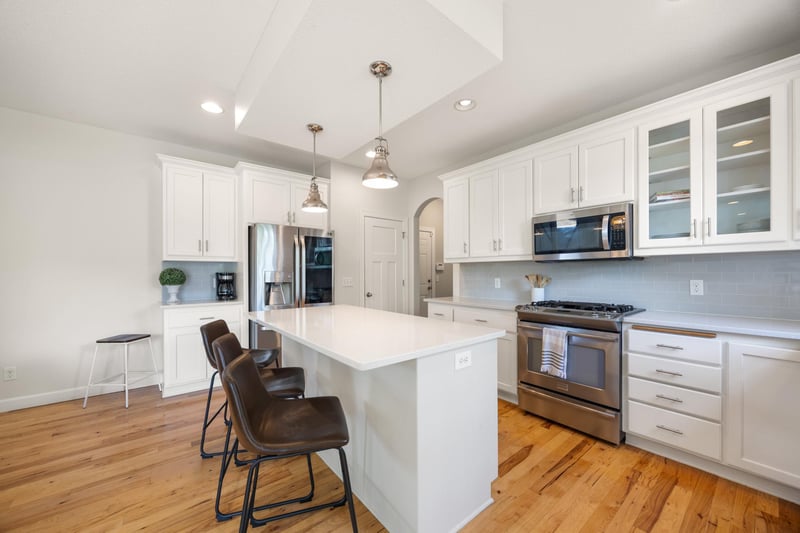 19564 Prairieview Dr S, Rogers, MN 55374