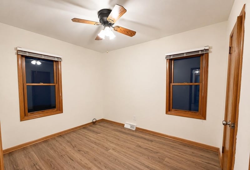 126 Riverside Drive Ne, Saint Cloud, MN 56304