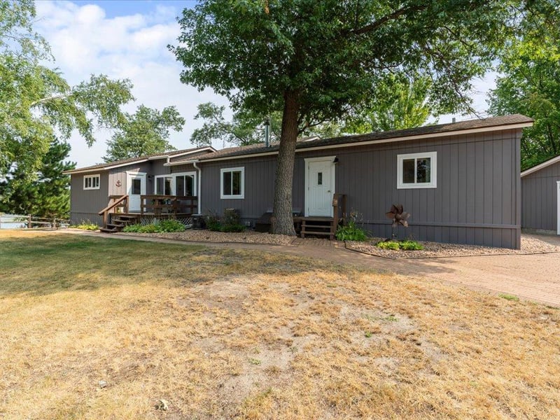 4444 Hartley Cir, Brainerd, MN 56401