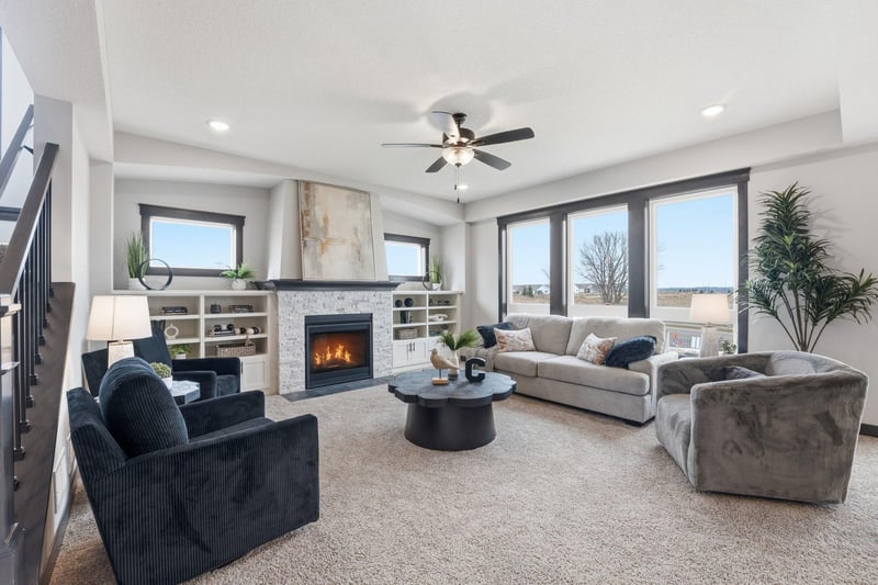 19796 Hamburg Ave, Lakeville, MN 55044