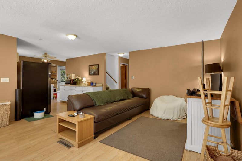1501 4th St E, Hastings, MN 55033