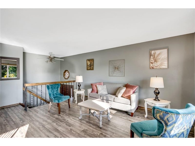 7205 Pontiac Cir, Chanhassen, MN 55317