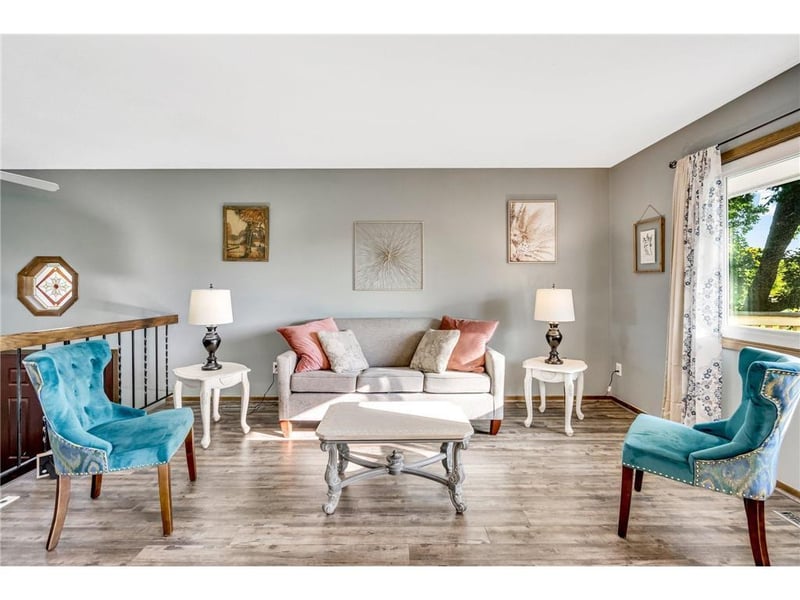 7205 Pontiac Cir, Chanhassen, MN 55317