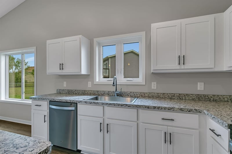 24289 Forest View Cir, Saint Augusta, MN 56301