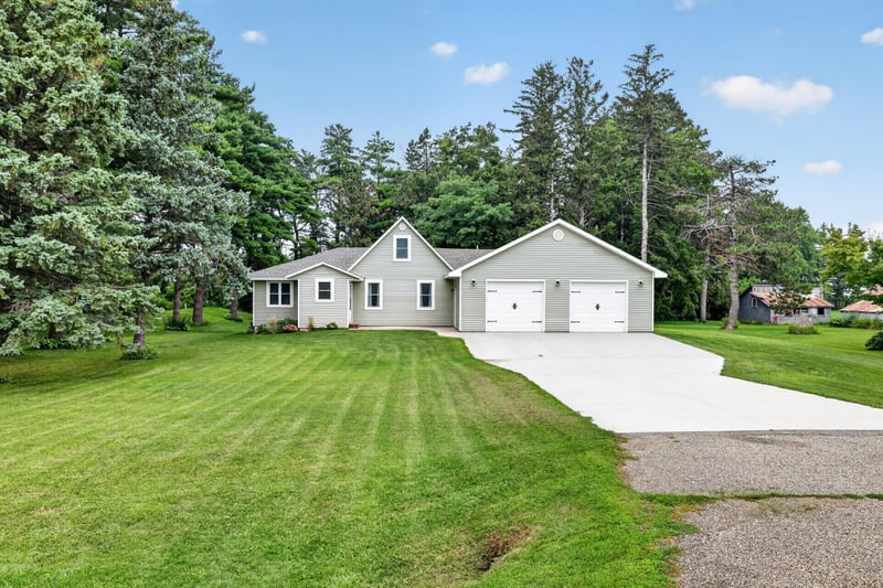 15832 585th St, Claremont, MN 55924