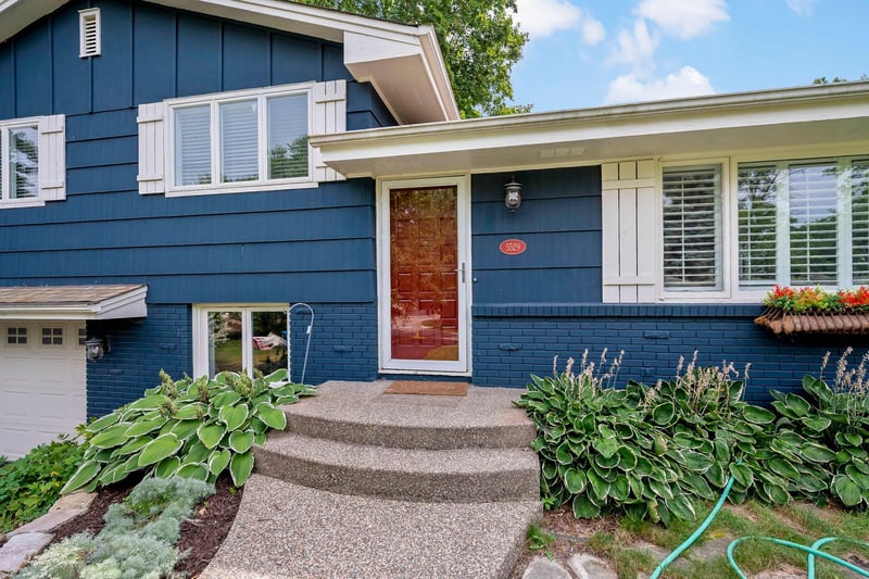 5529 Benton Ave, Edina, MN 55436