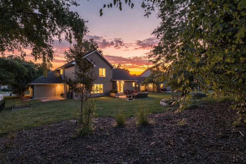 4235 Wedgewood Ln N, Plymouth, MN 55442
