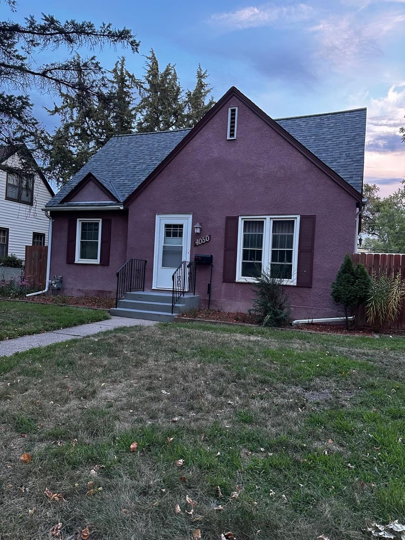 4050 Regent Ave N, Robbinsdale, MN 55422