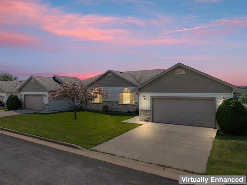 4528 Prairie View Pl NW, Rochester, MN 55901