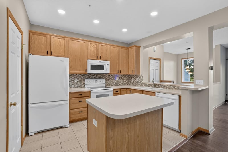 13893 54th Ave N, Plymouth, MN 55446