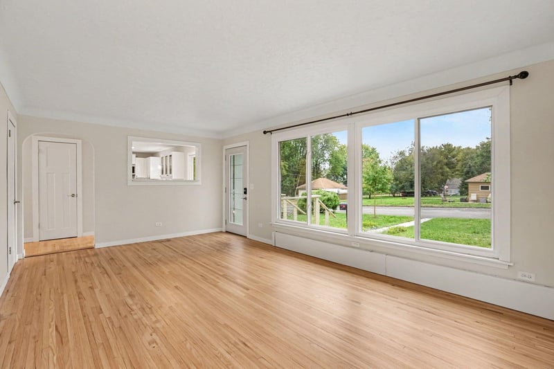 340 3rd Ave S, Bayport, MN 55003