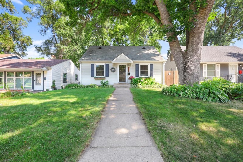 2725 Dakota Ave S, Saint Louis Park, MN 55416
