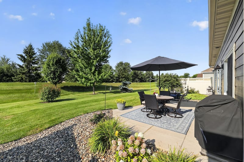 8789 Upper 7th Pl, Lake Elmo, MN 55042