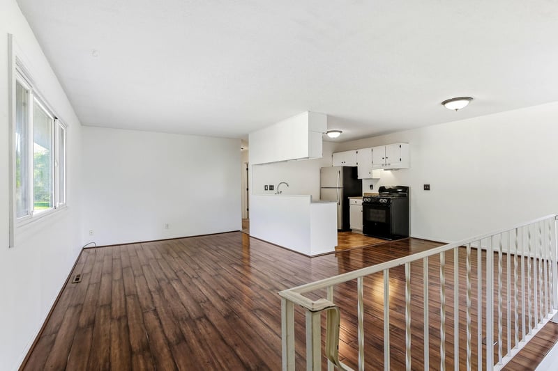2700 Shenandoah Ln N, Plymouth, MN 55447