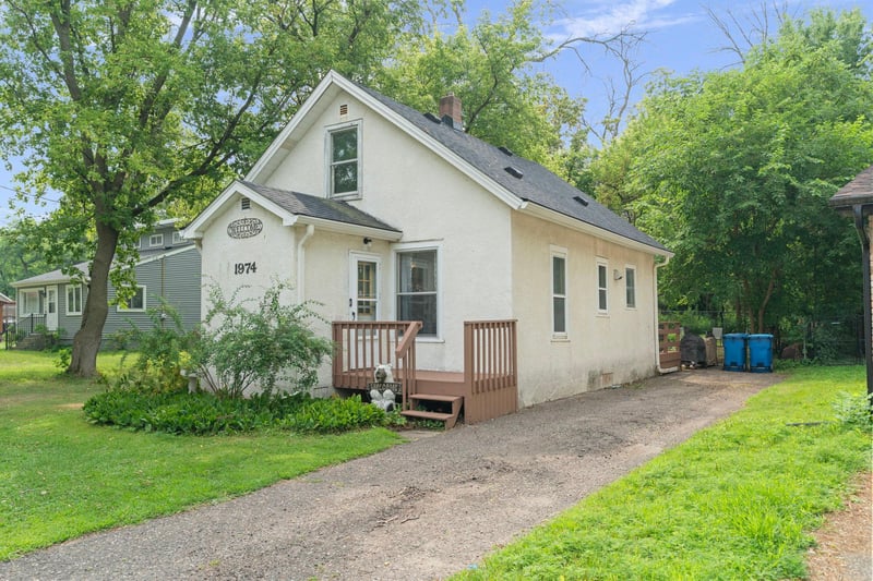 1974 Stillwater St, White Bear Lake, MN 55110