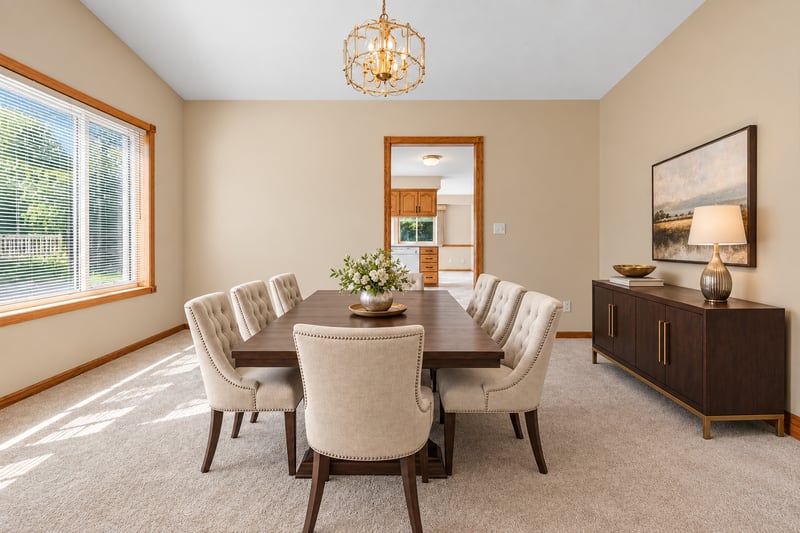 1160 Greenleaf Rd, Owatonna, MN 55060