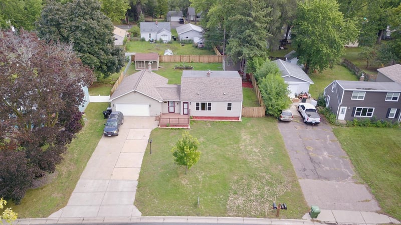 5366 Saint Stephens St, Mounds View, MN 55112