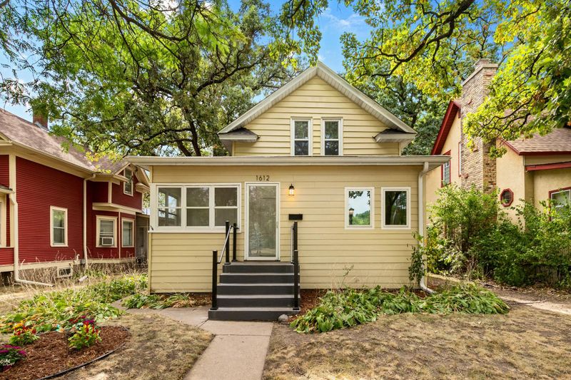 1612 Race St, Saint Paul, MN 55102