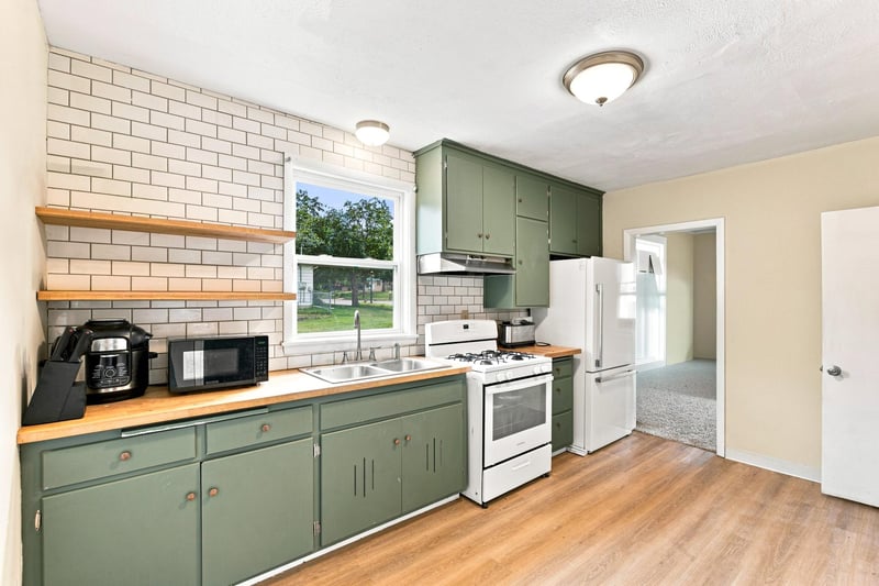 1651 Maryland Ave E, Saint Paul, MN 55106