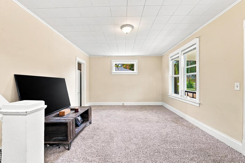 1651 Maryland Ave E, Saint Paul, MN 55106